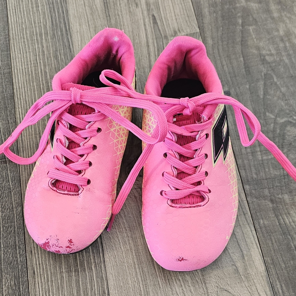 Girls Soccer Cleats